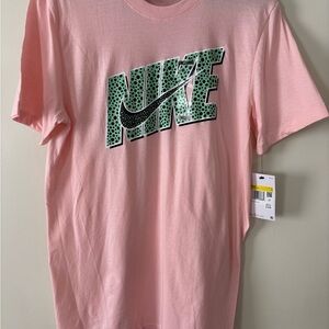 Nike Pink Graphic T-Shirt